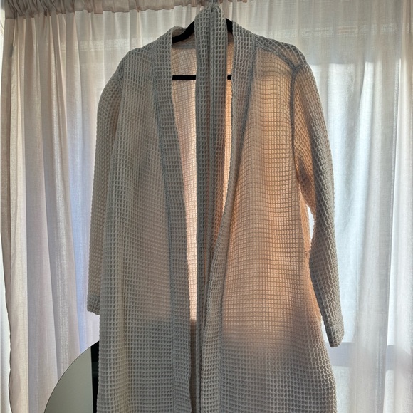 Parachute Waffle Robe Size M - Picture 3 of 7
